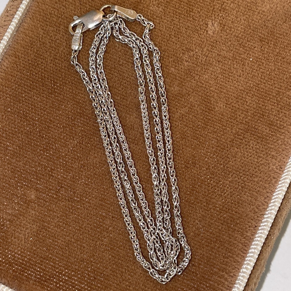 Solid 18K Stamped 750 (not 14K) Italy White Gold Fancy Woven Link Necklace Chain